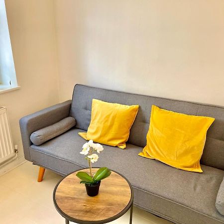 Archway Station Big Bedroom Flat Londyn Zewnętrze zdjęcie