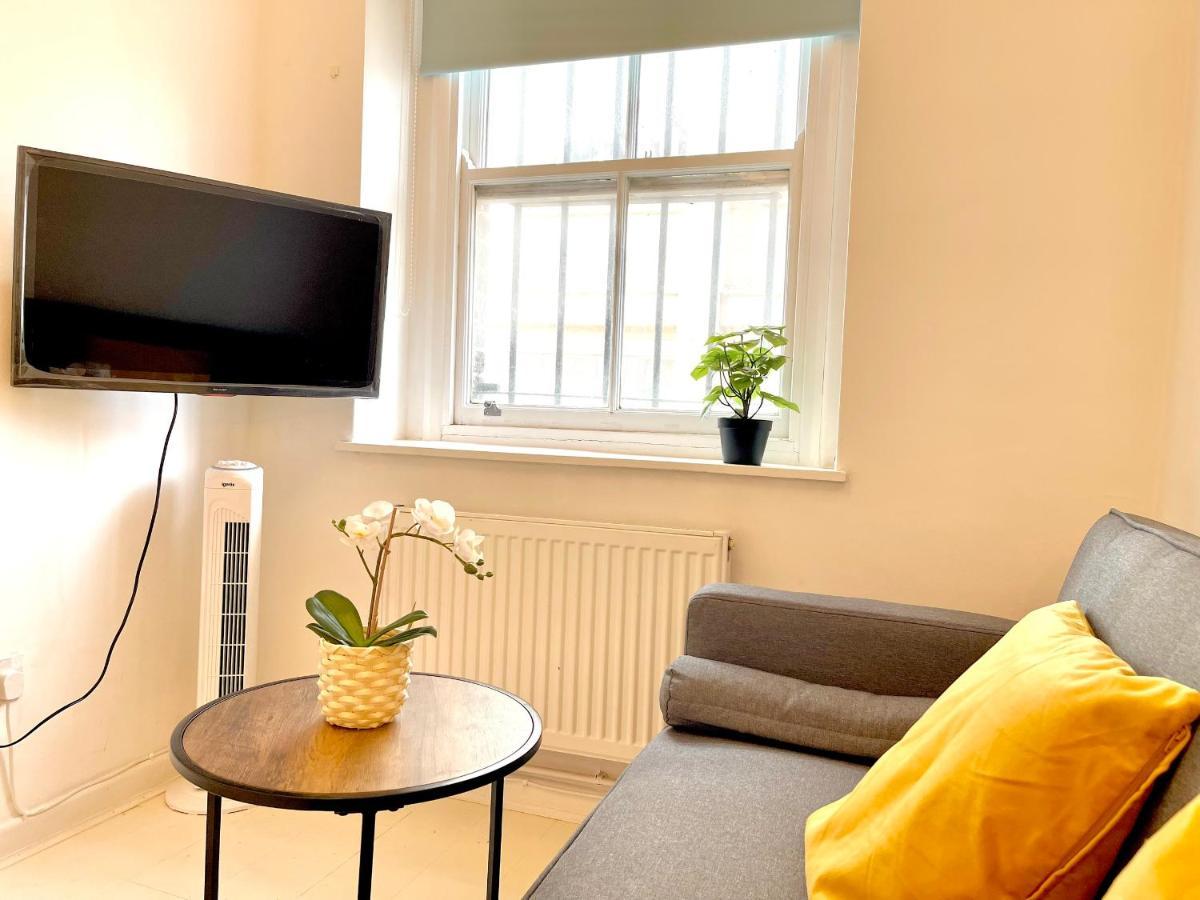 Archway Station Big Bedroom Flat Londyn Zewnętrze zdjęcie